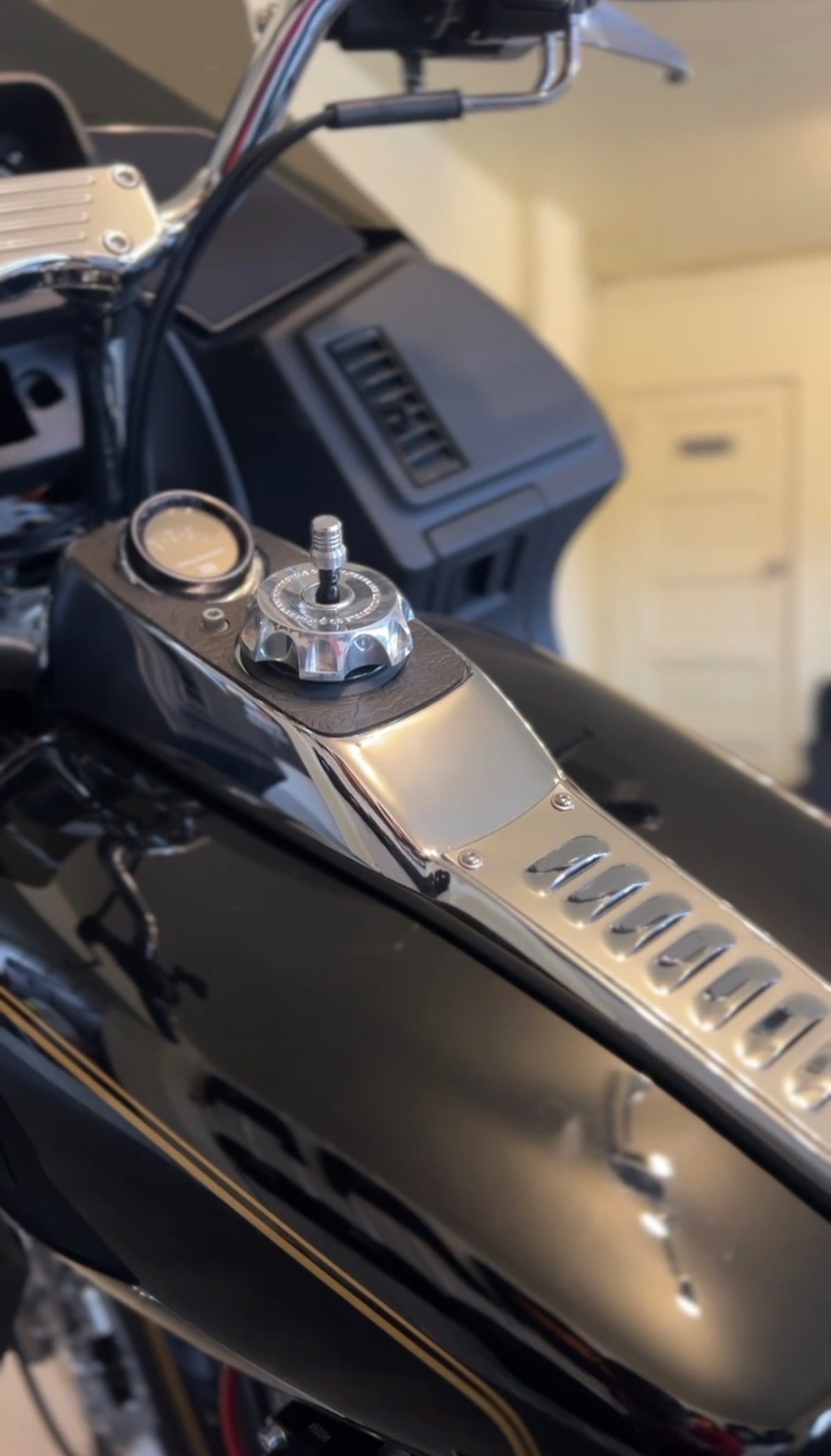 1992 Harley-Davidson FXR Giveaway